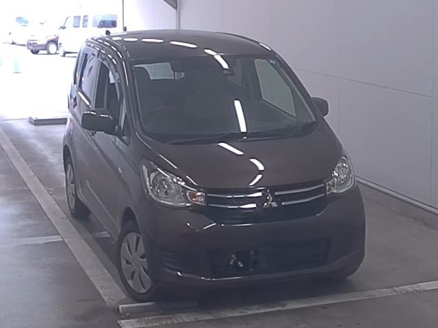 3021 Mitsubishi Ek wagon B11W 2018 г. (NAA Fukuoka)